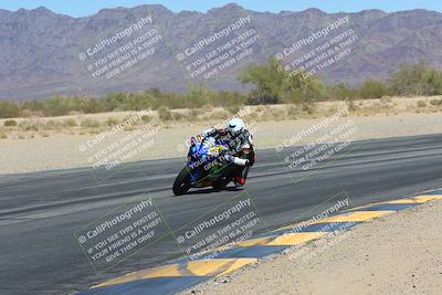 media/Mar-24-2025-Moto Forza (Mon) [[57ce5c5cff]]/3-Beginner Group/Session 3 (Turn 6 Inside)/
